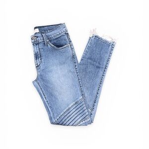 James Jeans Light Wash Ankle Skinny Jeans with Raw Hem 27” Waist